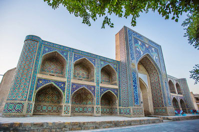 Madraza Nadir Divan-begi, Bukhara